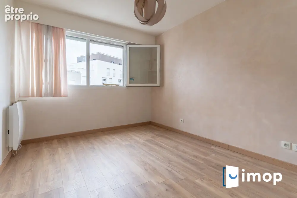 Appartement avec terrasse et parking - photo 7