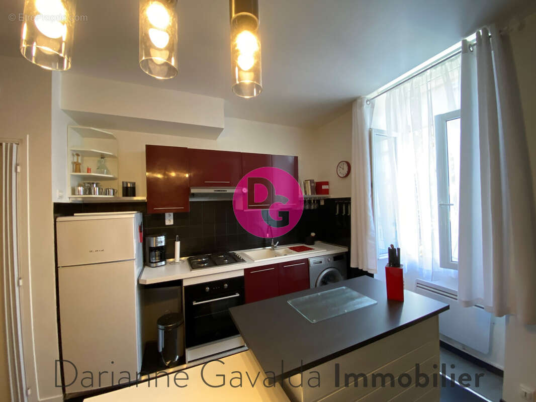 Appartement à DECAZEVILLE