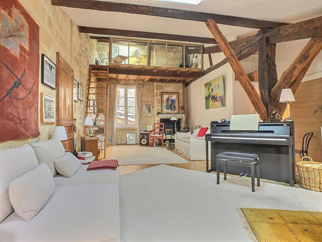 Appartement à BORDEAUX