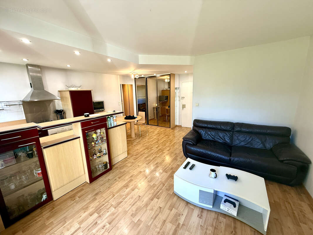 Appartement à BARBERAZ