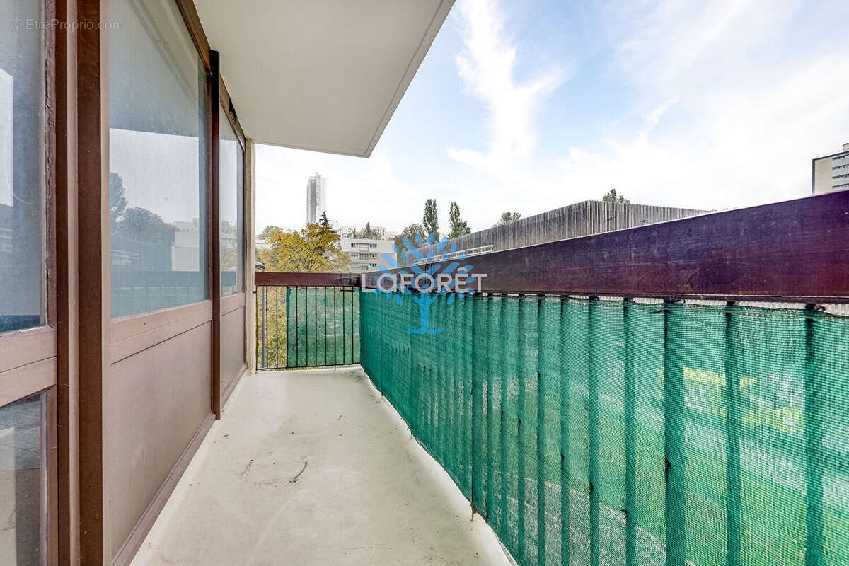 Appartement à FONTENAY-SOUS-BOIS