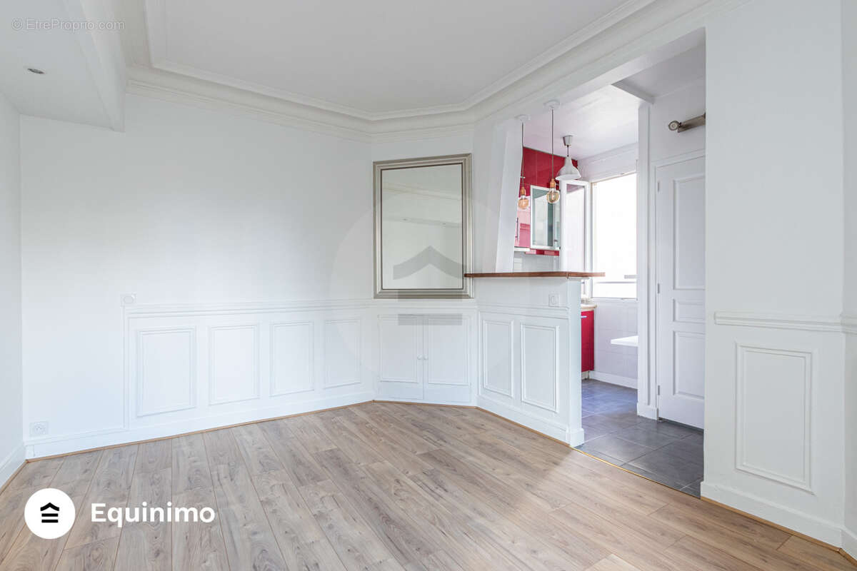 Appartement à PARIS-15E