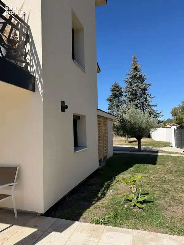 Maison rénovée de 202 m2 avec dépôt de 90m2, idéal artisan - roche-la-moliere - photo 17