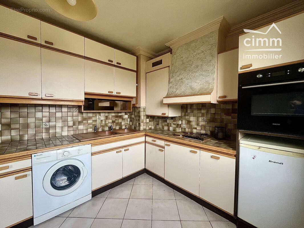 Appartement à FONTAINE