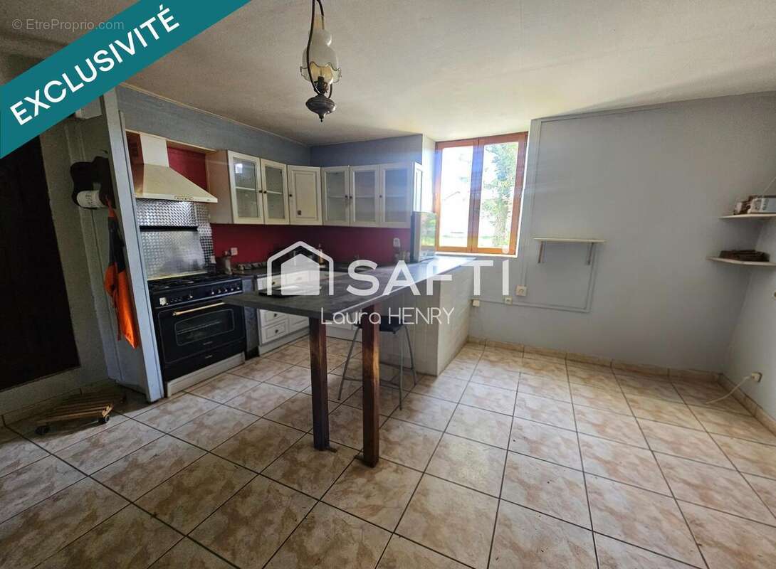 Maison 260 m² à Doncourt-Aux-Templiers  - photo 2