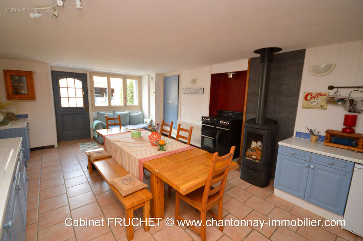 Axe chantonnay - mouilleron-saint-germain  - jolie maison de caractère - photo 2