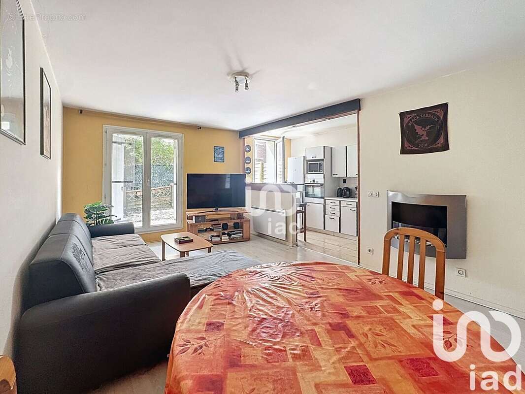 Photo 4 - Appartement à RIS-ORANGIS