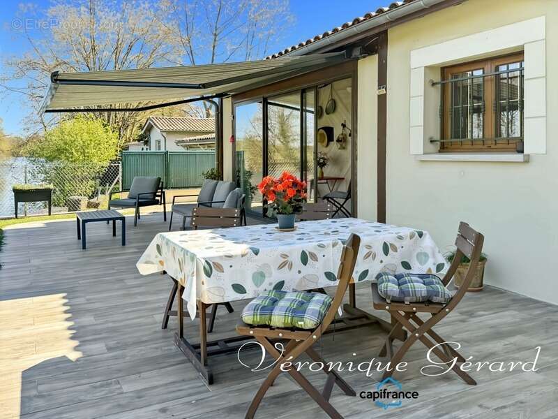 Maison à MOULIN-NEUF