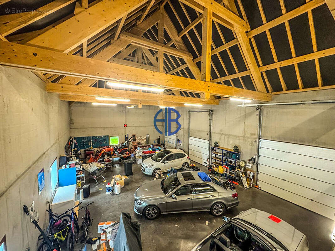 Maison à SAINT-GENIX-SUR-GUIERS