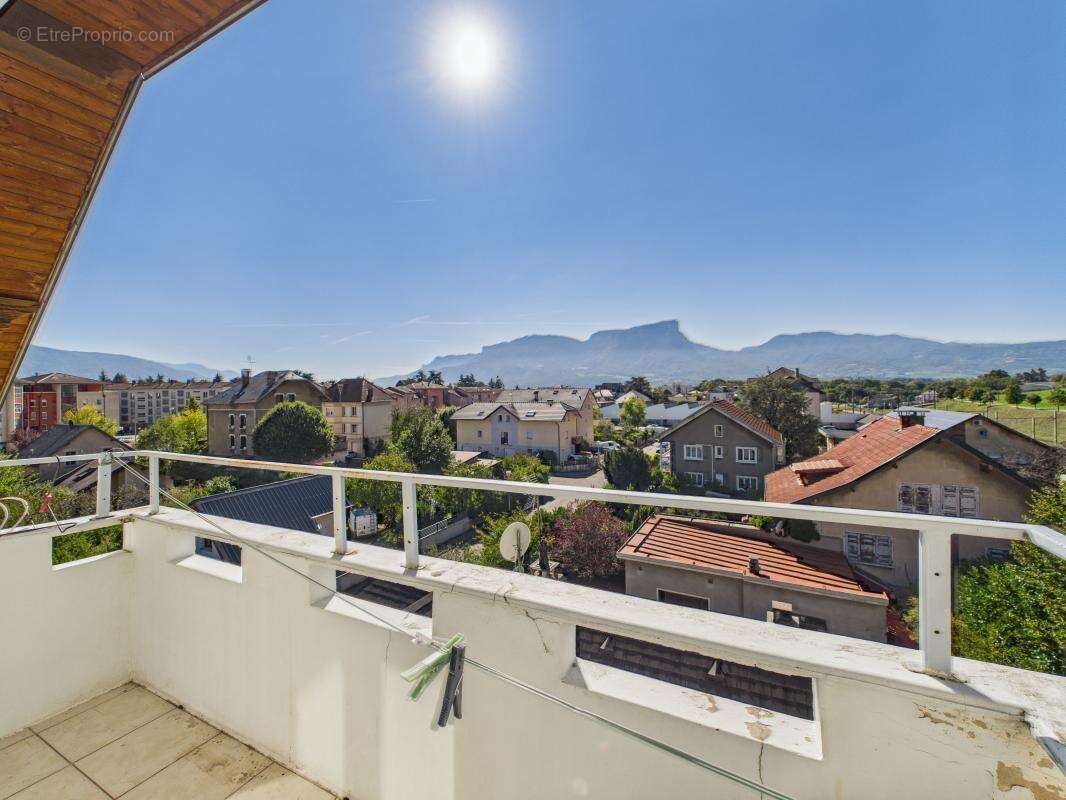 Appartement à MONTMELIAN