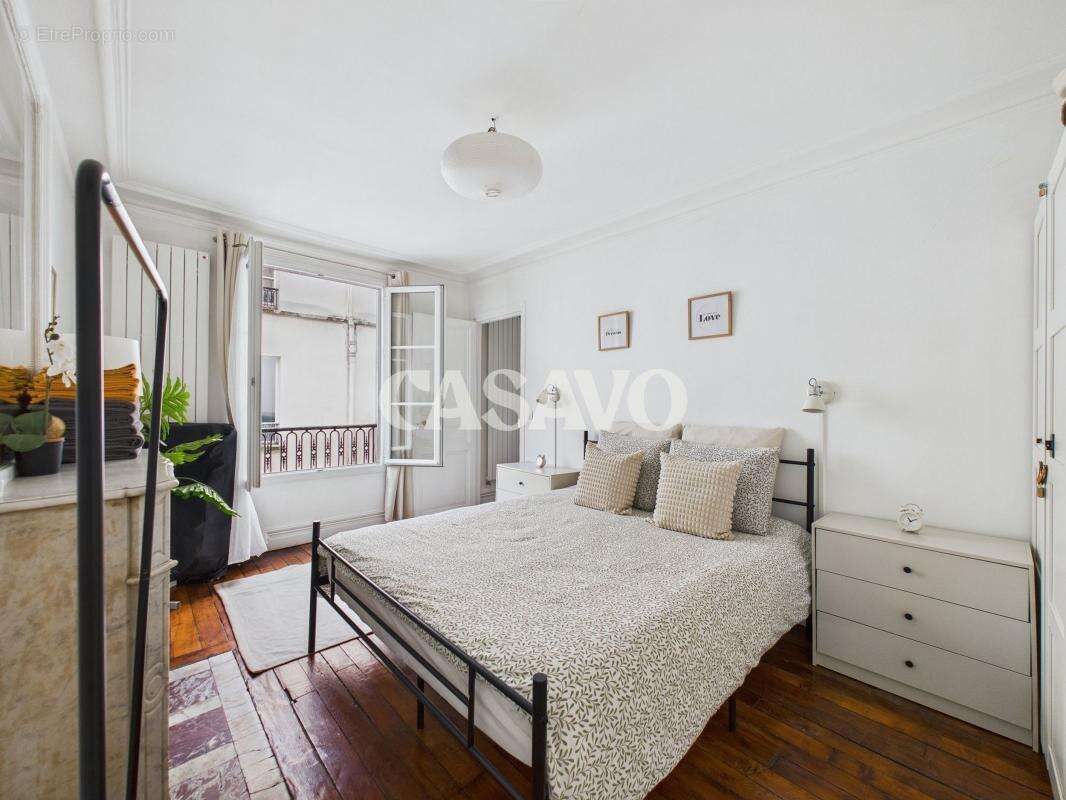 Appartement à PARIS-9E
