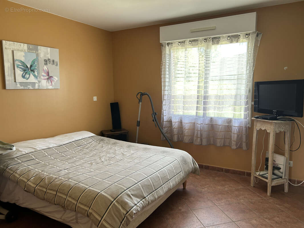 Maison à POIX-DE-PICARDIE