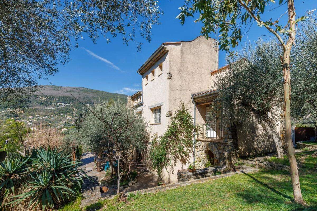Maison à GRASSE