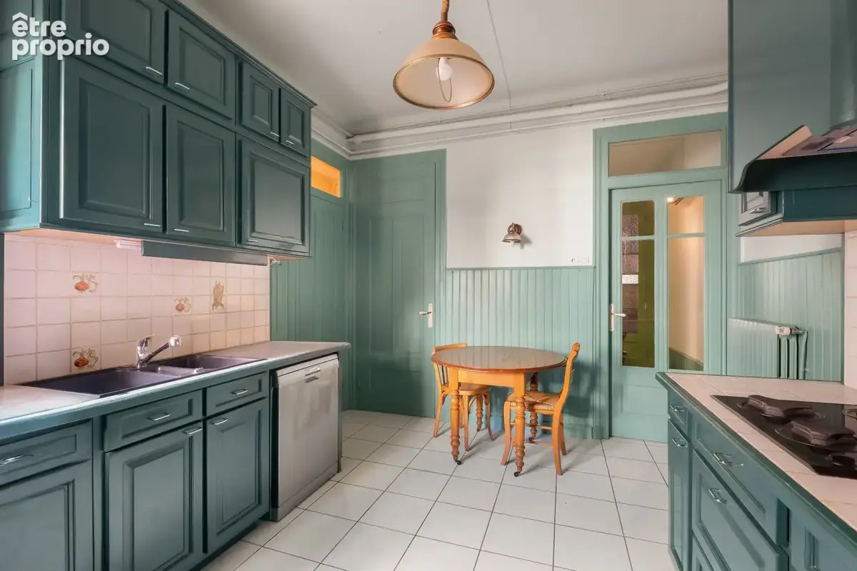 T6 de 167 m2, immeuble Art Déco, Brotteaux avec possibilité garage - photo 9