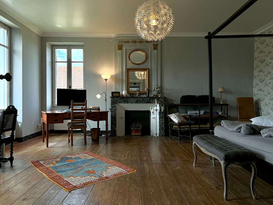 Maison à BLAYE