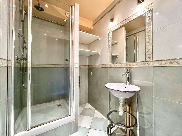 Appartement à VIZILLE