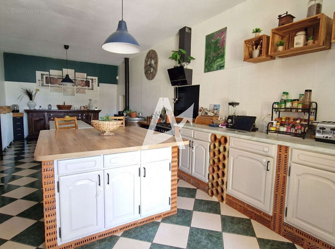 Maison à SAINT-SAVIN