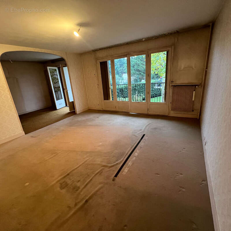 Appartement à LE RAINCY