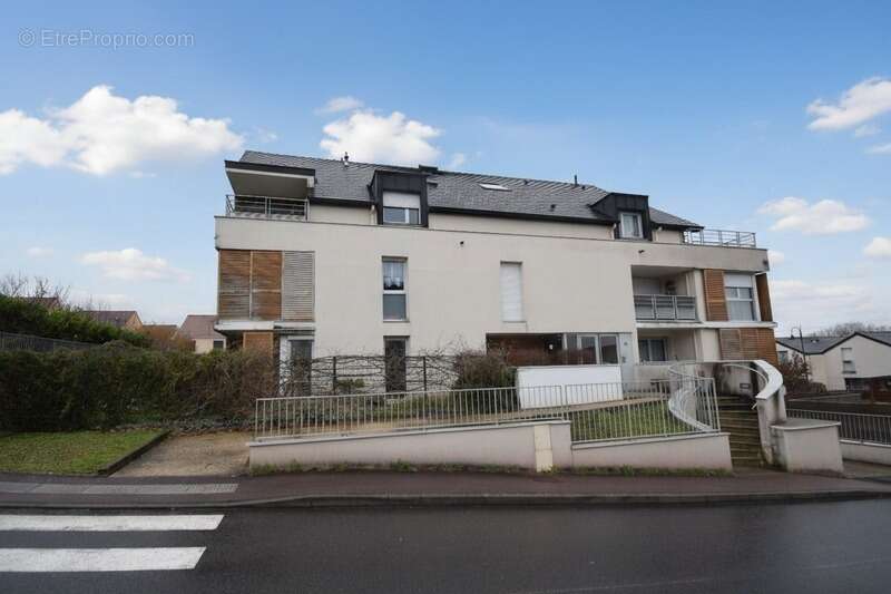 Appartement à SAINT-GERMAIN-LES-ARPAJON