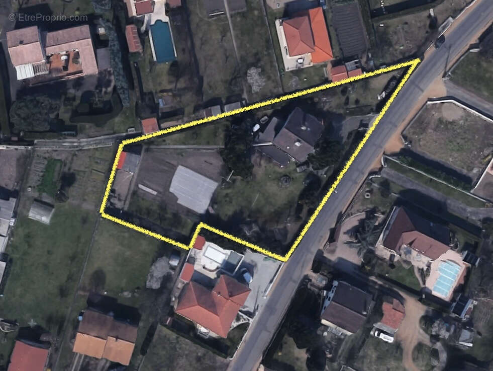 Maison à PONT-DU-CHATEAU