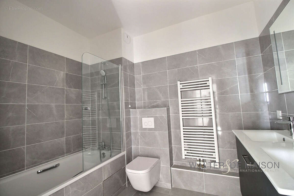 Appartement à LE PLESSIS-ROBINSON