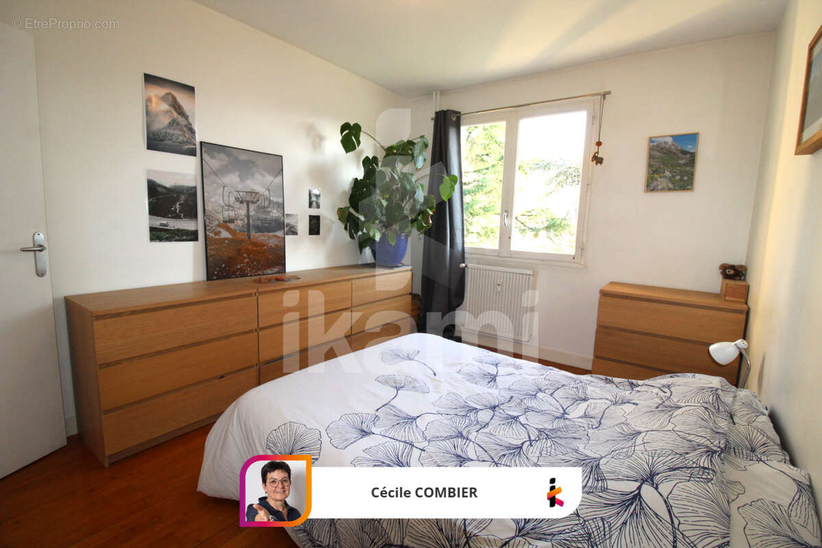 Appartement à BOURG-LES-VALENCE