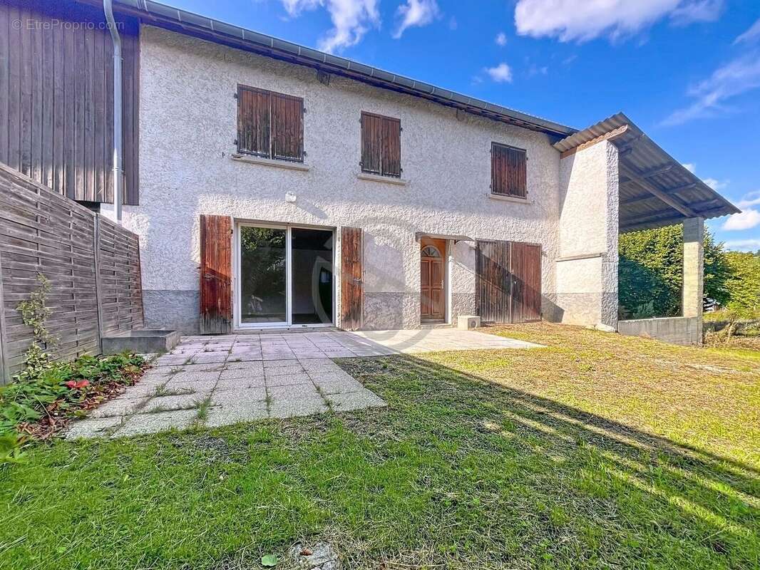 Maison à PALADRU
