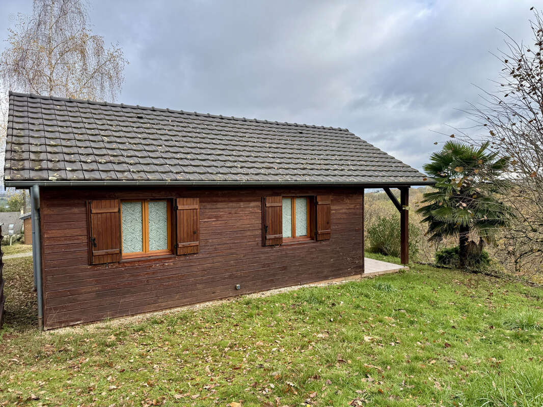 Maison à SAINT-CYPRIEN