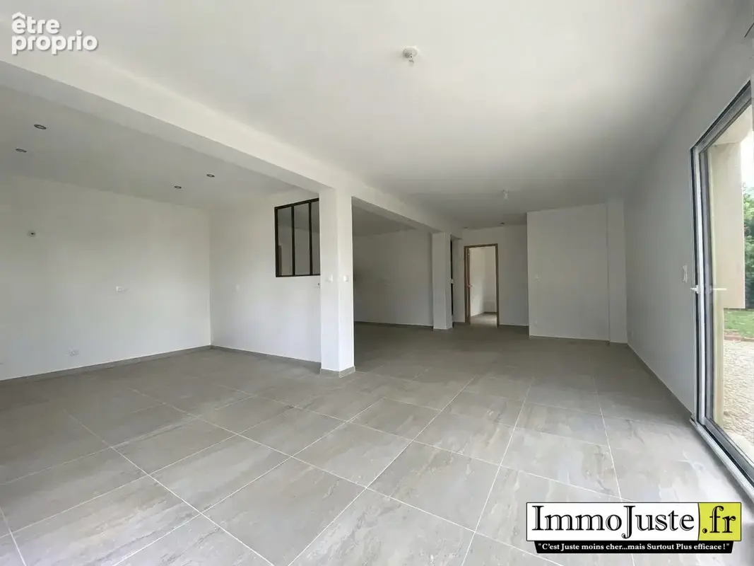 Maison 6 pièces 131 m² à vendre à Le Perray-En-Yvelines (78610) - photo 5