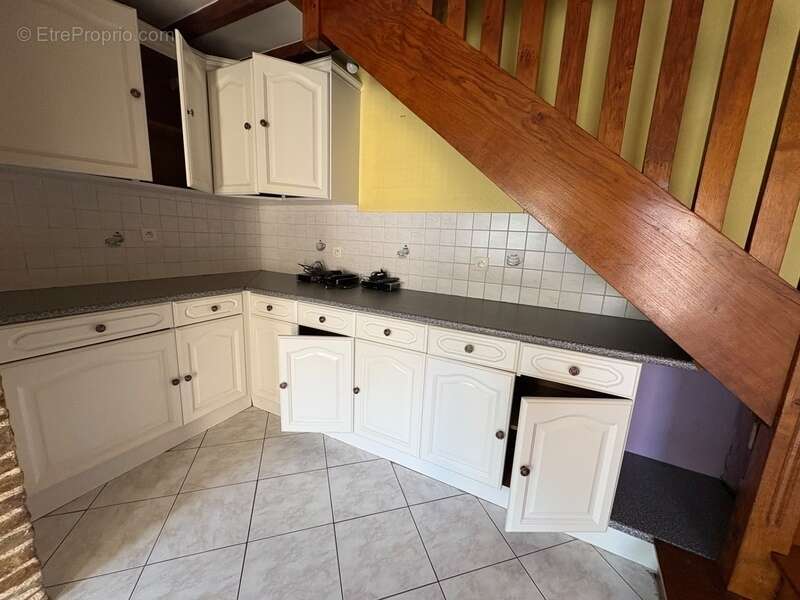 Maison à SAINT-SAMSON-DE-BONFOSSE