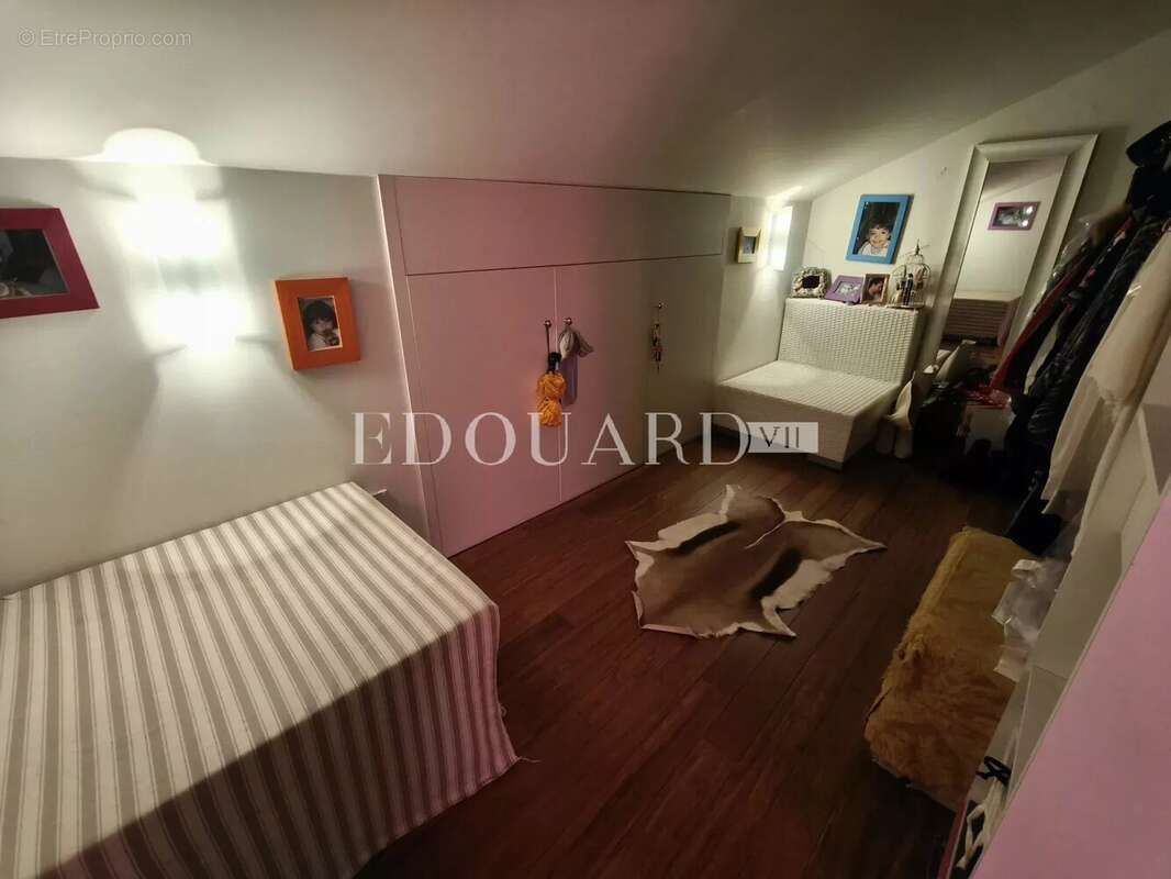 Maison à ROQUEBRUNE-CAP-MARTIN