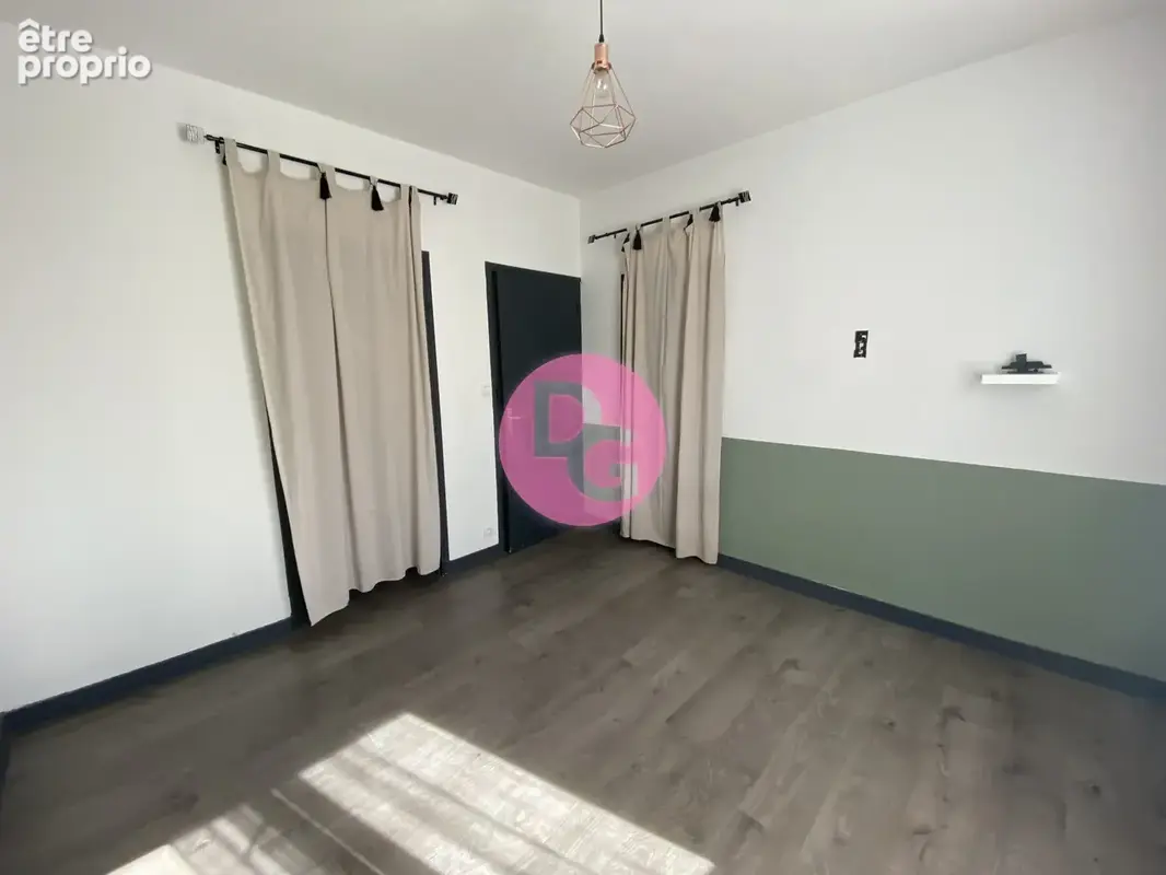 Maison 6 pièces 116 m² à vendre à Decazeville (12300) - photo 8