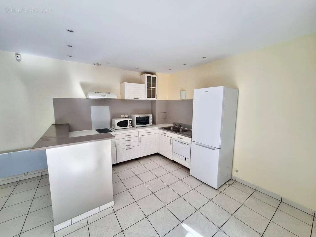 Appartement à IVRY-SUR-SEINE