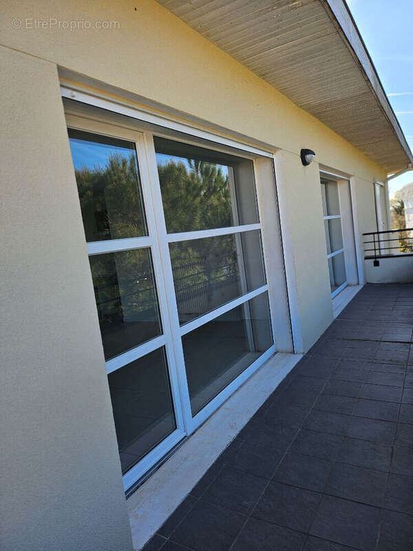 Appartement à VILLENAVE-D'ORNON