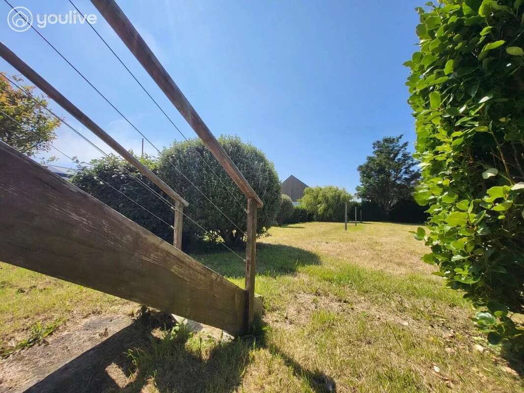 Maison à PLOUGUERNEAU