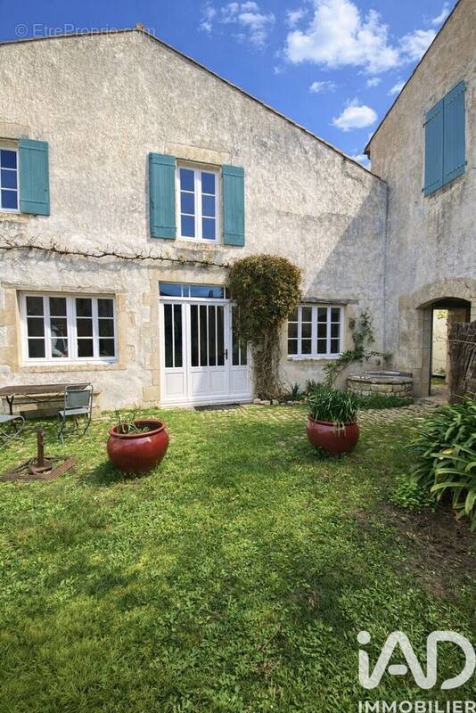 Photo 1 - Maison à SAINTE-MARIE-DE-RE