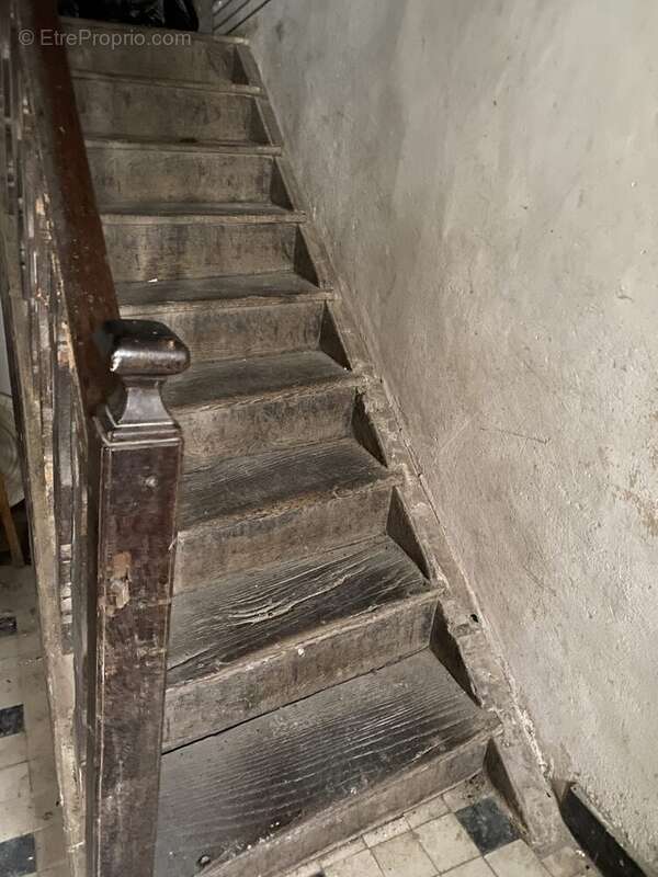 Maison à EYMOUTIERS