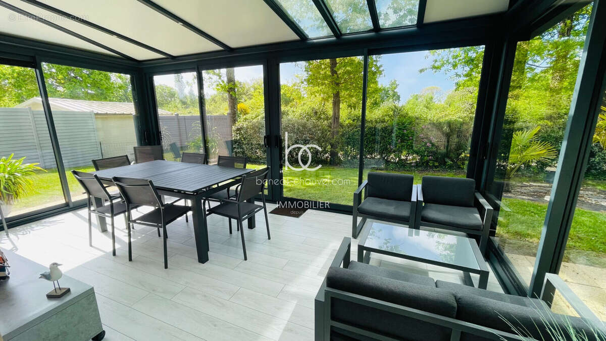 Maison à LE TOUR-DU-PARC