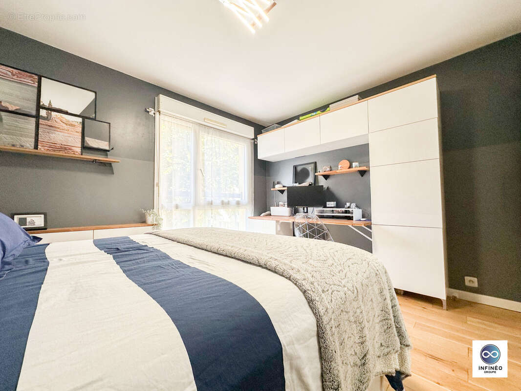 Appartement à RUEIL-MALMAISON