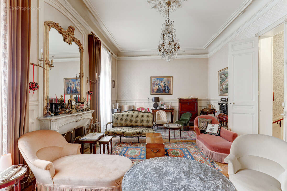 Maison à VICHY