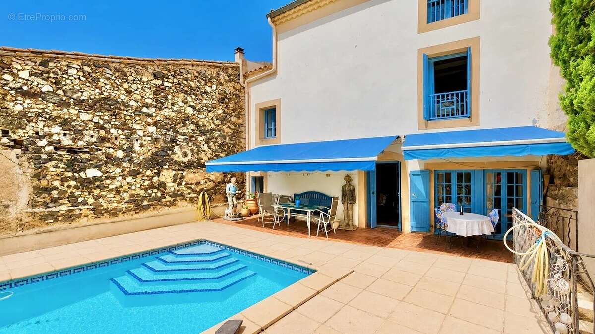 Maison de village de caractère avec piscine, garage et vue dégagée à deux pas de Pézenas - photo 2