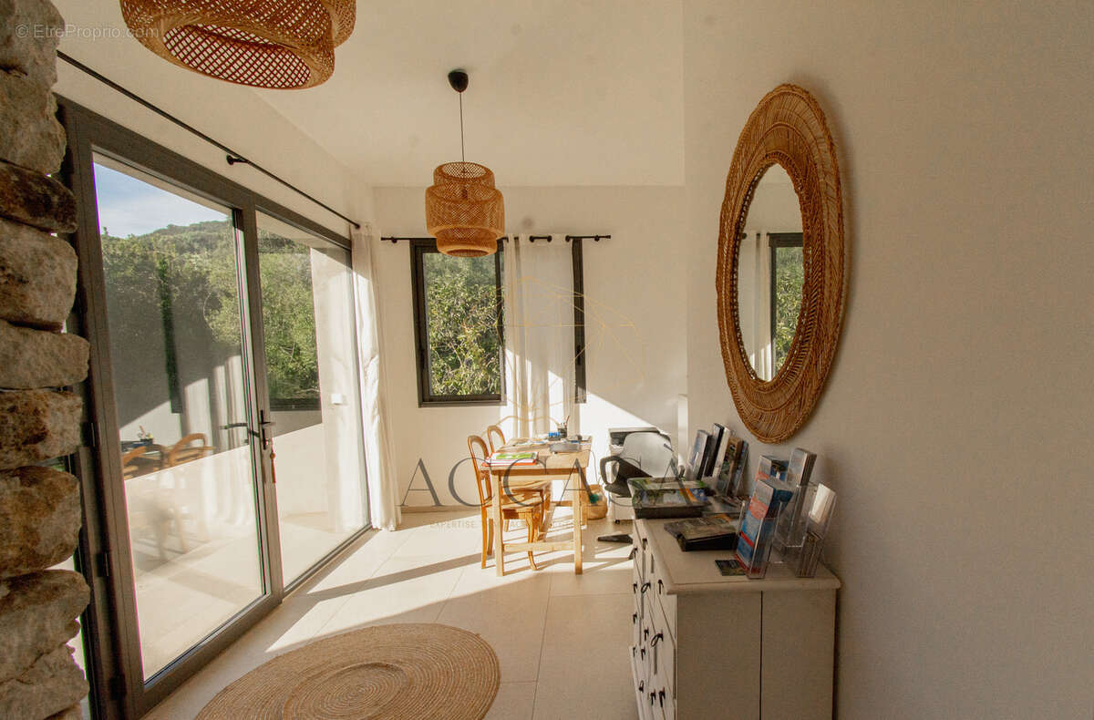 Maison à PORTO-VECCHIO