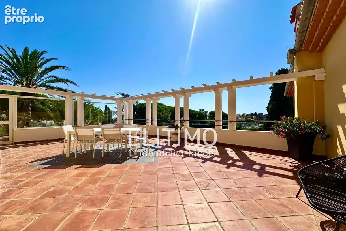 Appartement 3 pièces 66 m² à vendre à Nice (06200) - photo 2