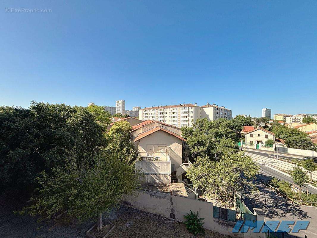 Appartement à MARSEILLE-9E
