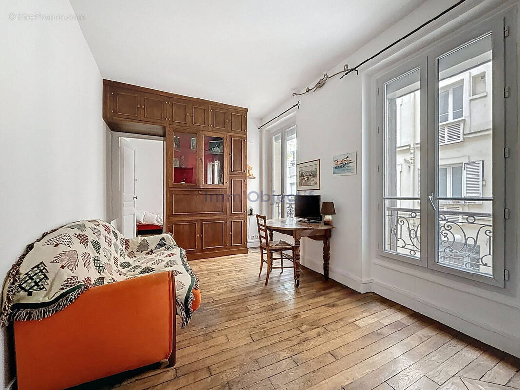 Appartement à PARIS-12E