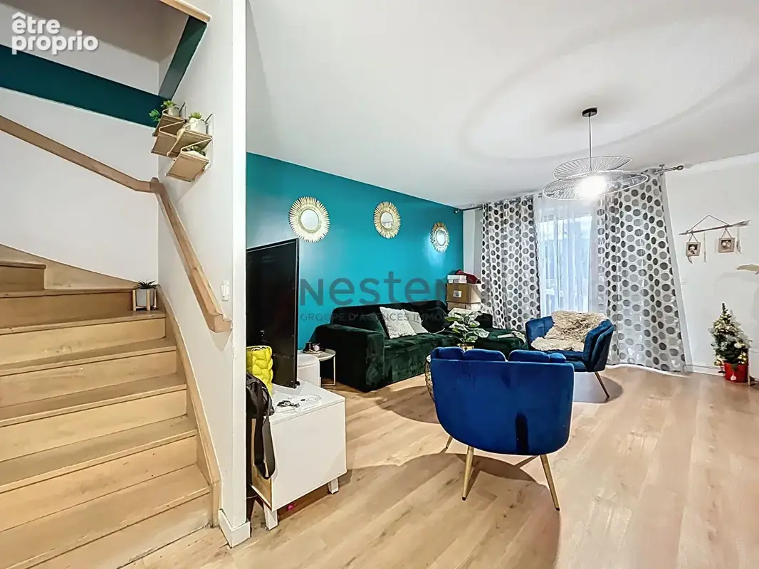 Appartement 3 pièces 82m² en duplex à LIMEIL-BREVANNES - photo 3