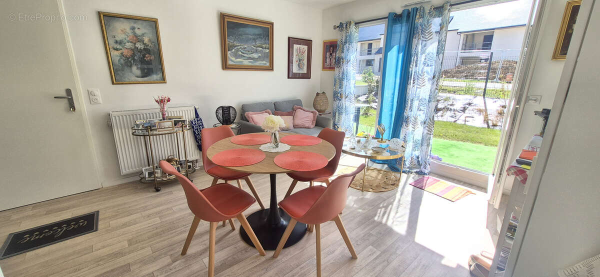 Appartement à ETERVILLE