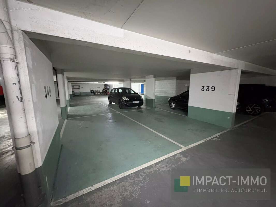 Parking à LEVALLOIS-PERRET