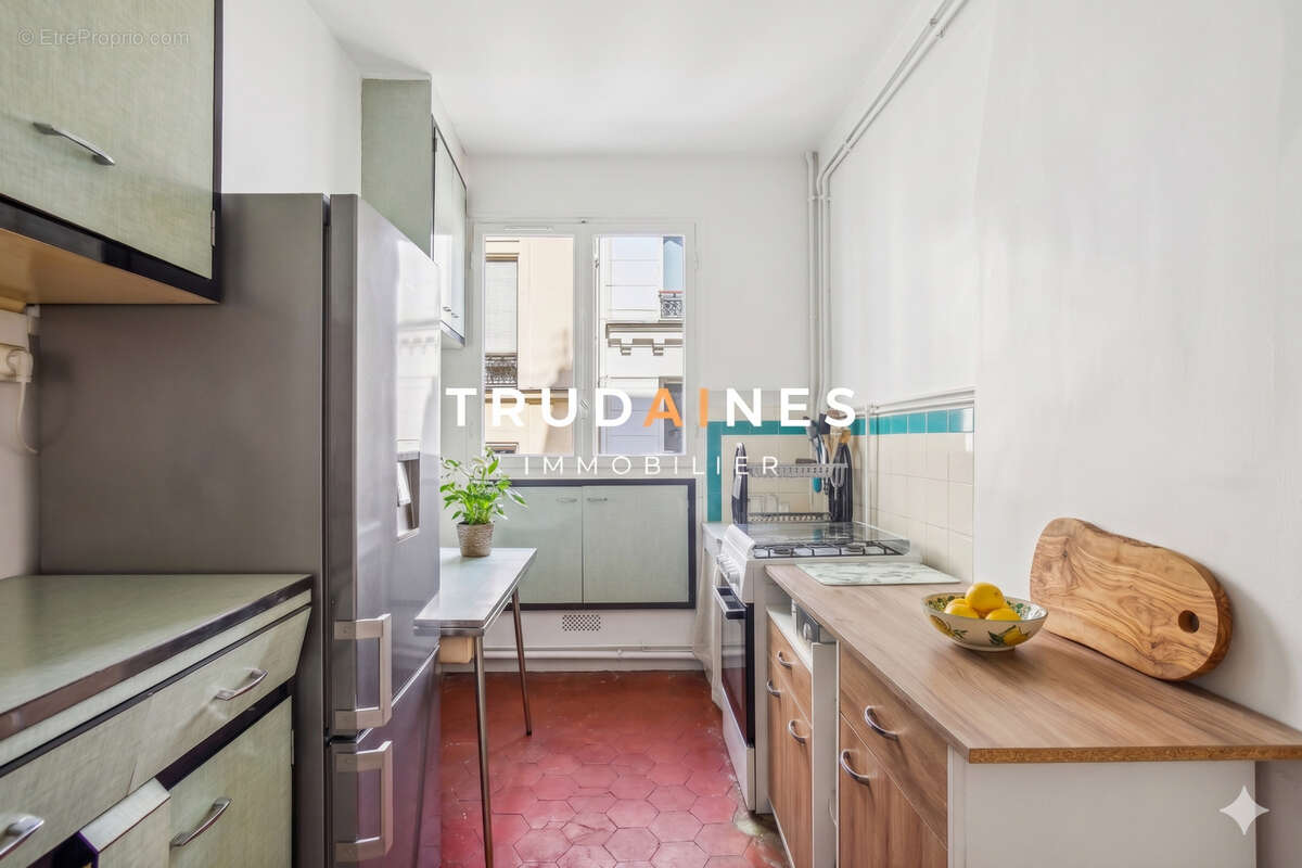 Appartement à PARIS-9E