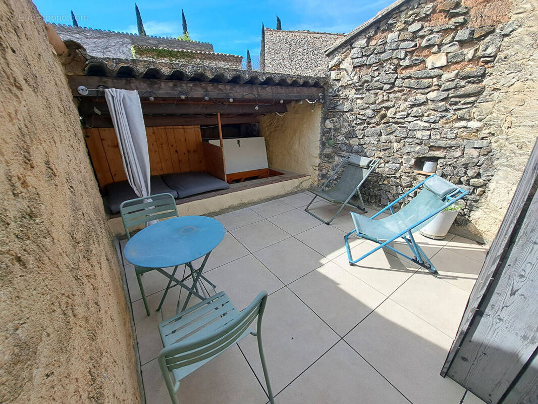 Maison à VAISON-LA-ROMAINE